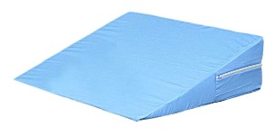 Poli Foam Bed Wedge w/Cover Medium BL
